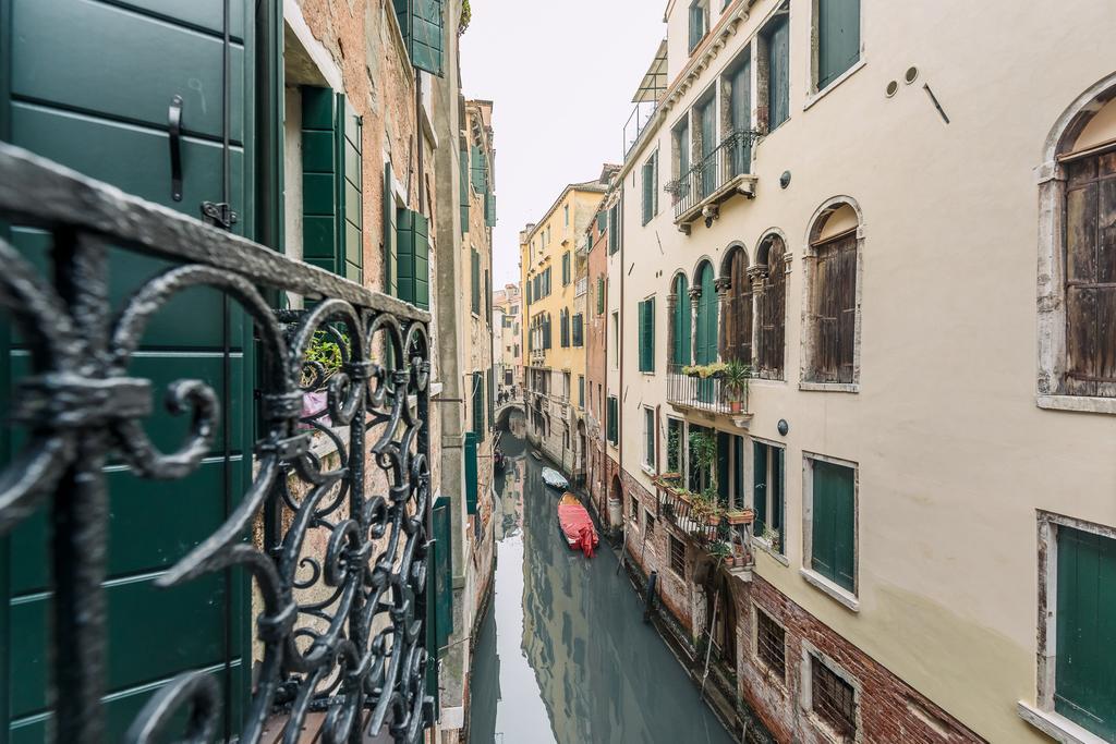 Apartment Charming Palace Corte Del Teatro Venedig